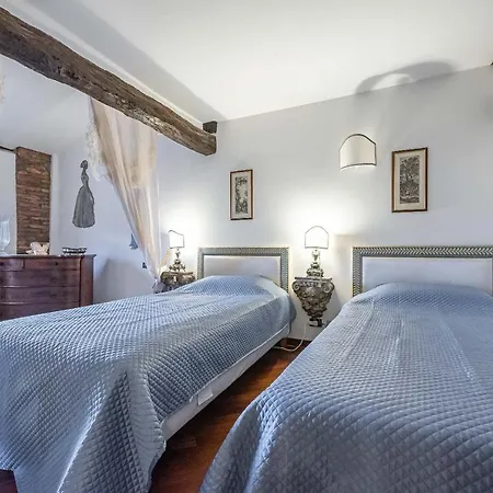 Apartamento Realkasa Azeglio Bolonha